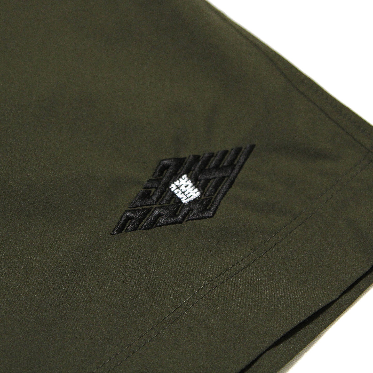 DARUMA STREET - Logo Embroidery Micro Ripstop Shorts/Olive
