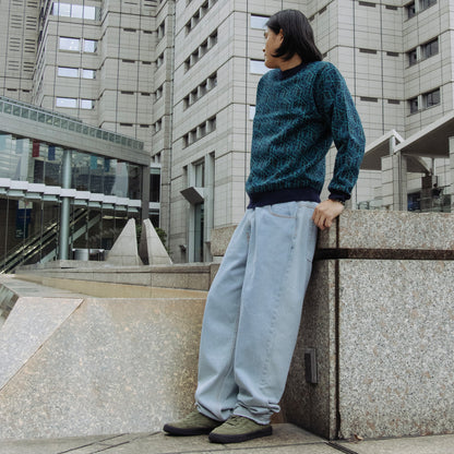 DARUMA STREET - Cube Logo Sweater/Green