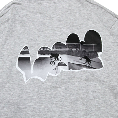 LOOSE - Kazuma Feeble In Photo Long Sleeve T-Shirt/Grey