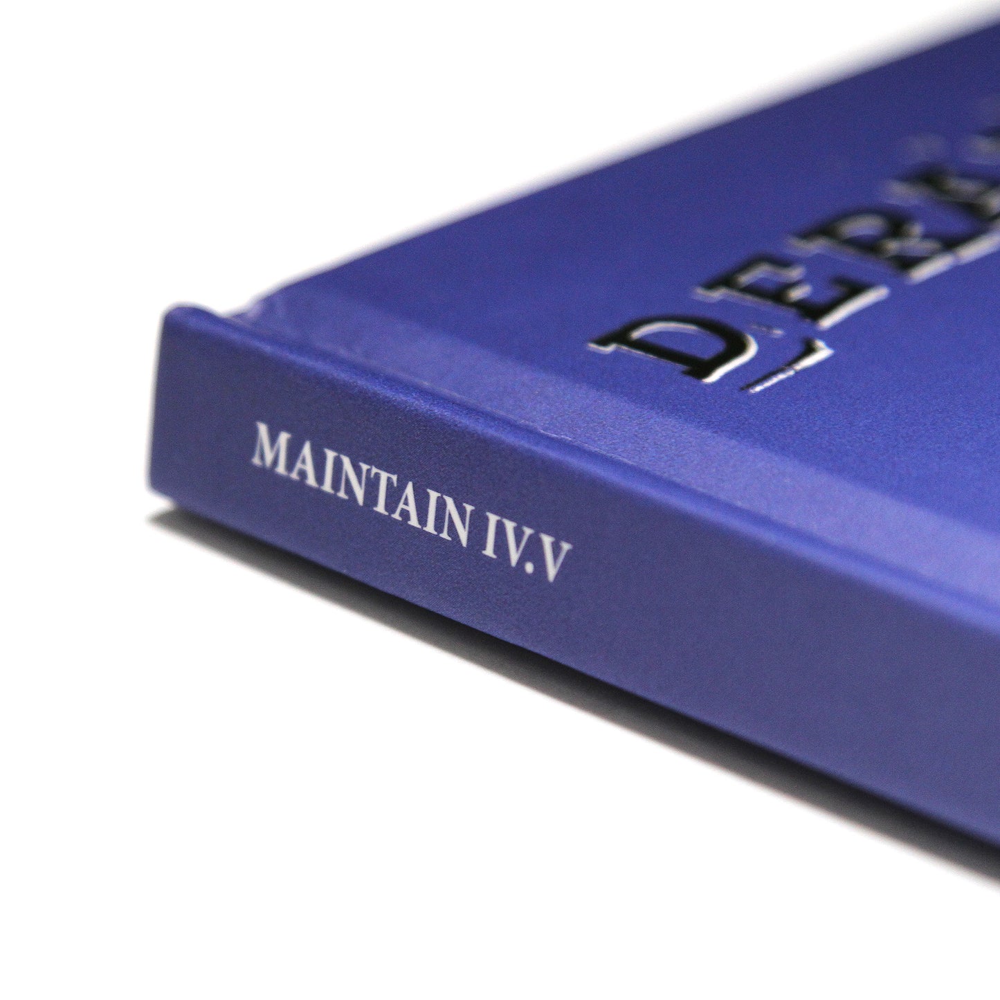 MAINTAIN - IV.V "DERAILED" Book &amp; DVD