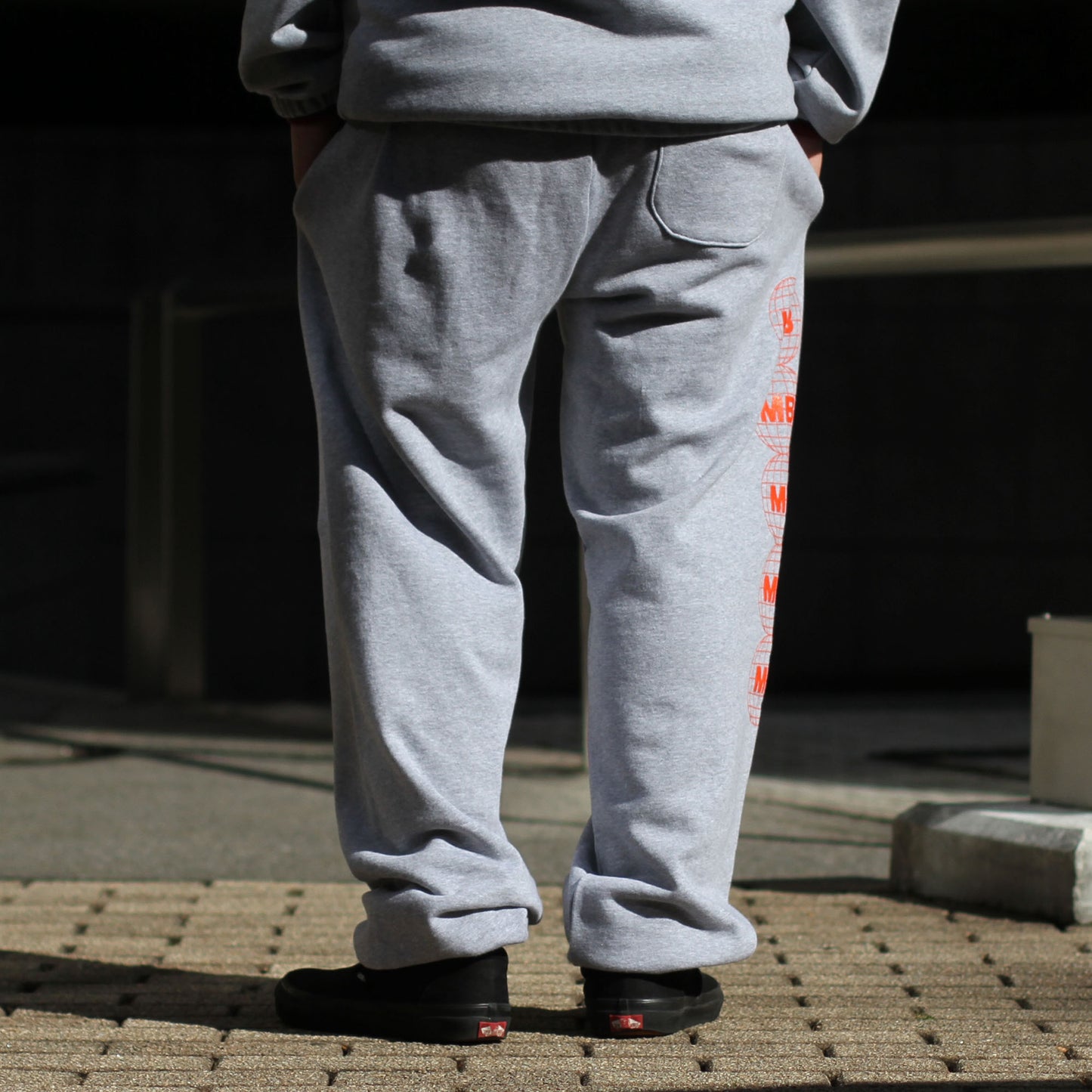 MOTO-BUNKA - Box Logo Sweatpants/Grey