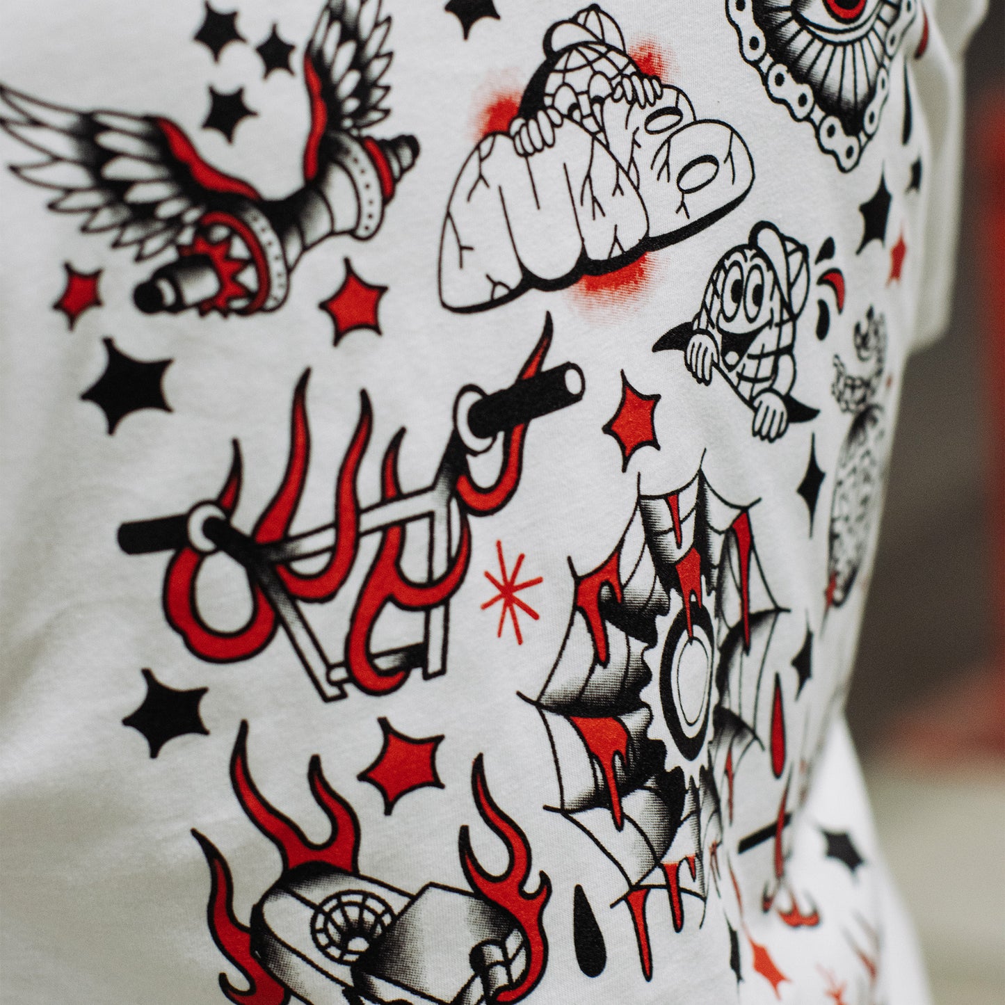 MOTO-BUNKA - Flash T-Shirt/White & Water Transfer Tattoo