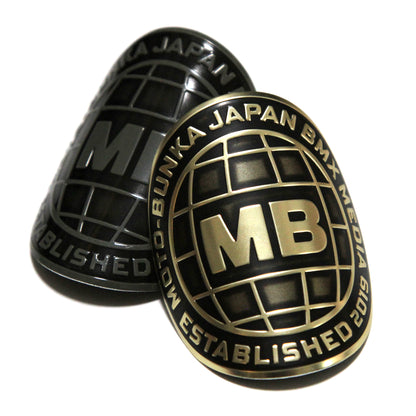 MOTO-BUNKA - Globe Head Badge/Bronze/Silver