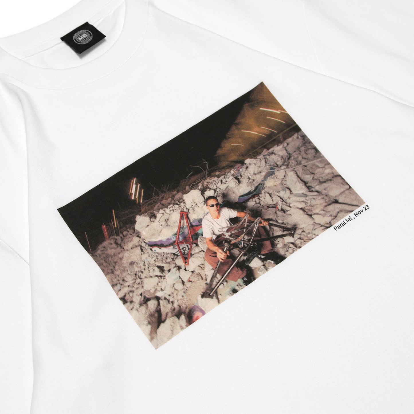 MOTO-BUNKA - Miki Fleck Paral.lel T-Shirt/White
