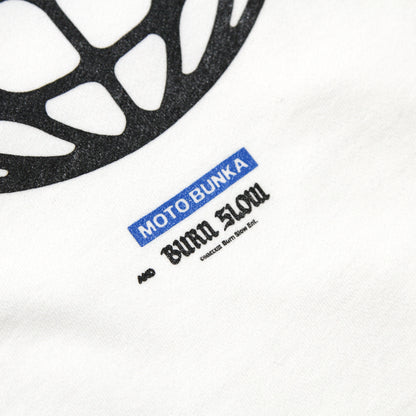 MOTO-BUNKA X BURN SLOW - Collab Logo Hoodie/White