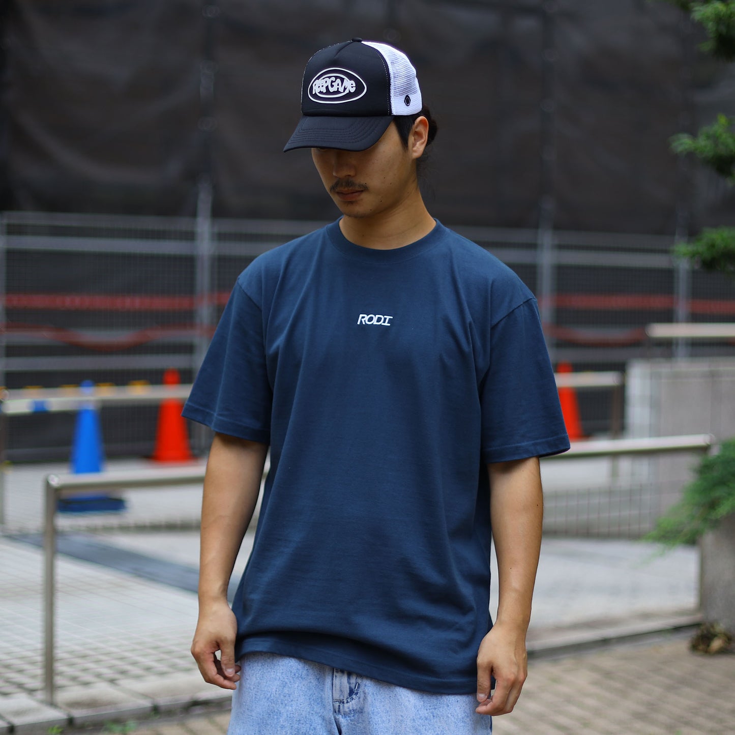 RODI - Basic Logo Embroidery T-Shirt/Deep Blue