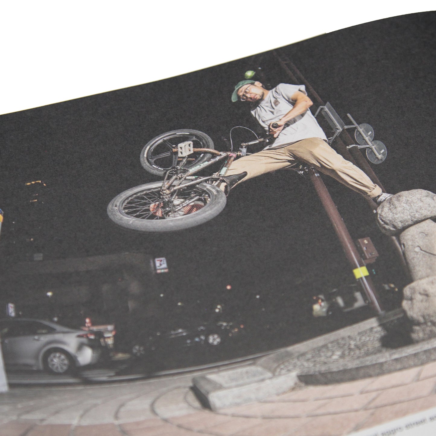 SILENT MAGAZINE - Silent Issue 9