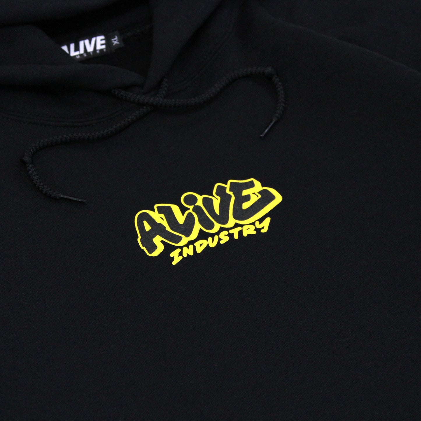 ALIVE INDUSTRY - Throw Up Hoodie/Black