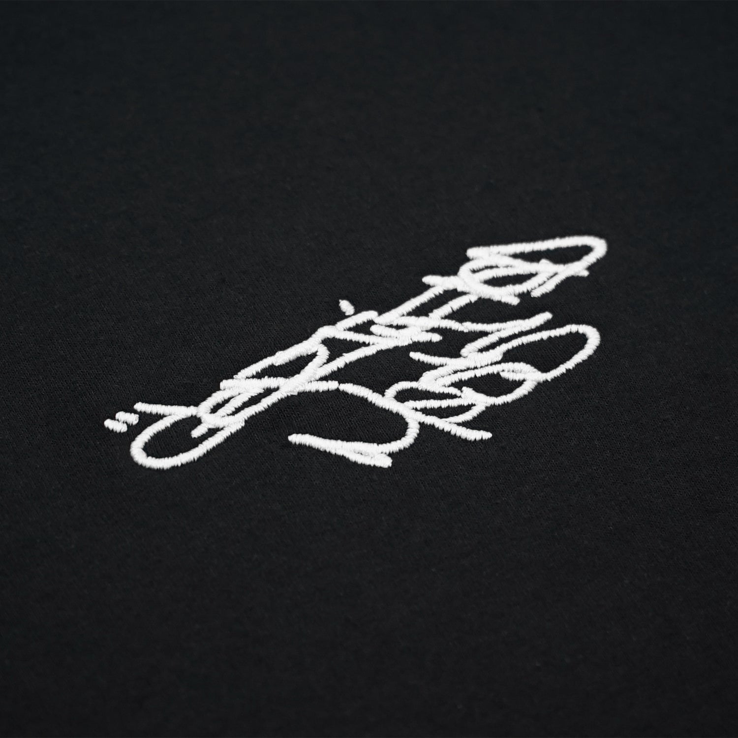 CE - Certified Mess Embroidered T-Shirt/Black – RODI STORE - TOKYO