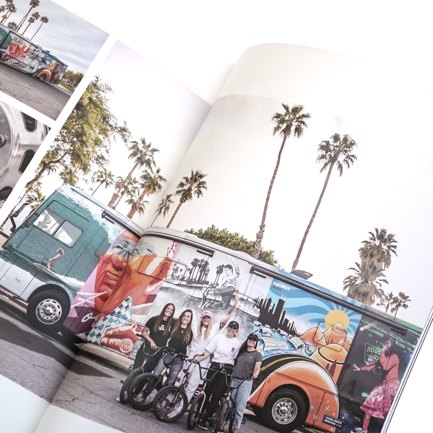 VANS X BLOOM - Photo Book